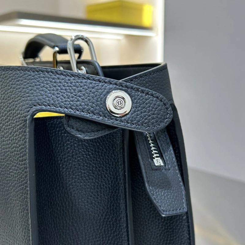 F**di top handle bags 4370-0625