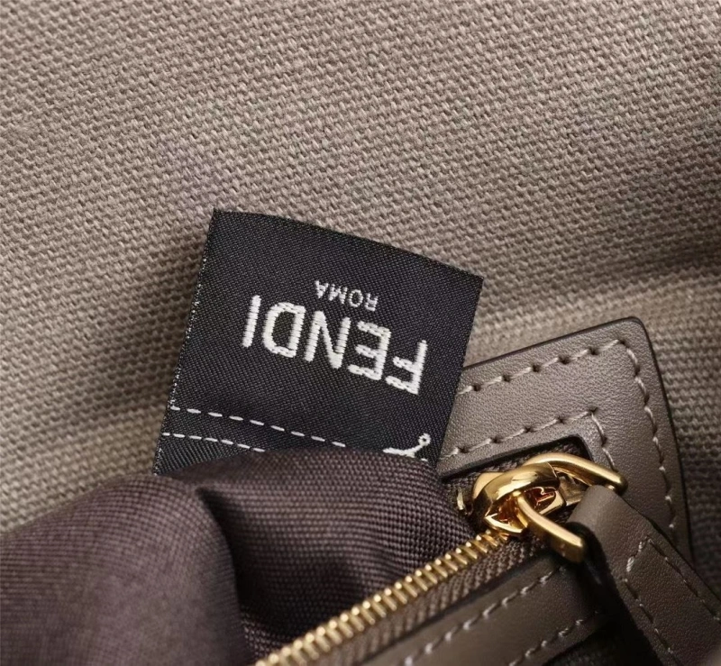 F**di baguette bags 4370-0640