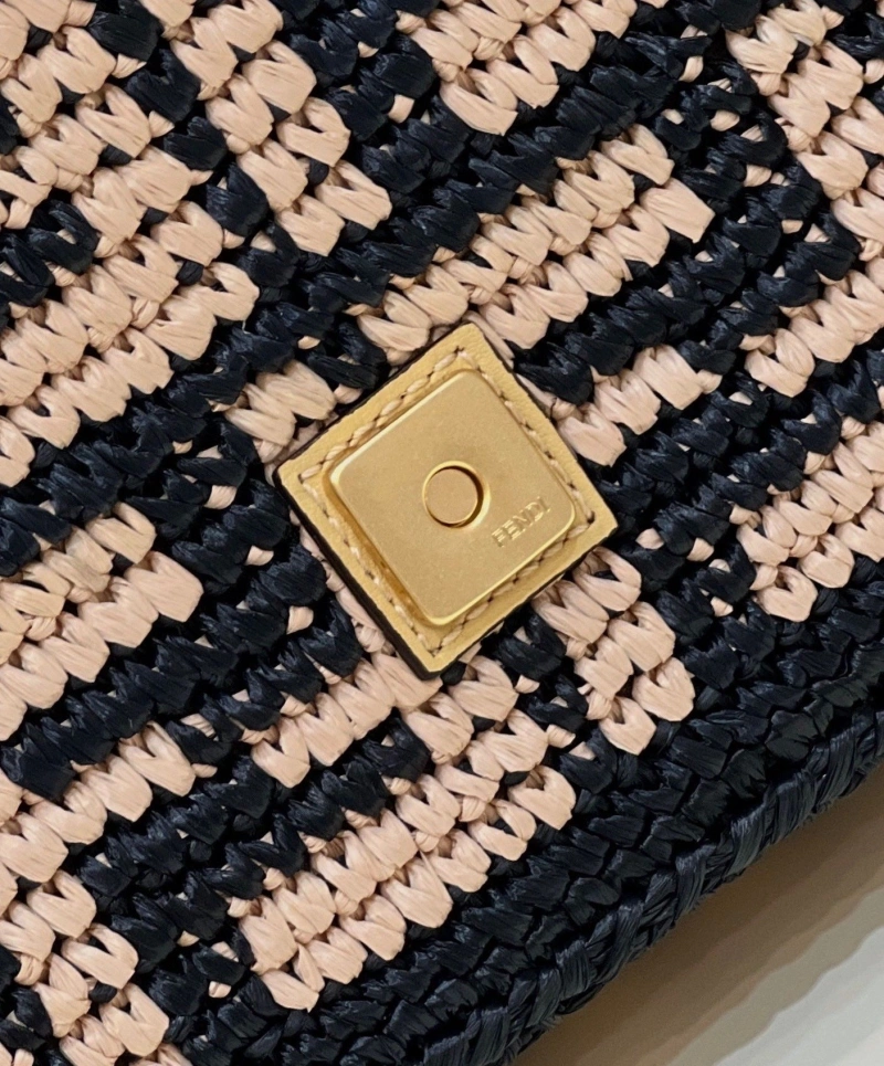 F**di baguette bags 4370-0644