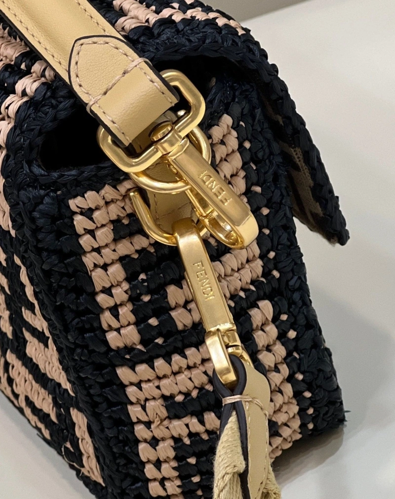 F**di baguette bags 4370-0644