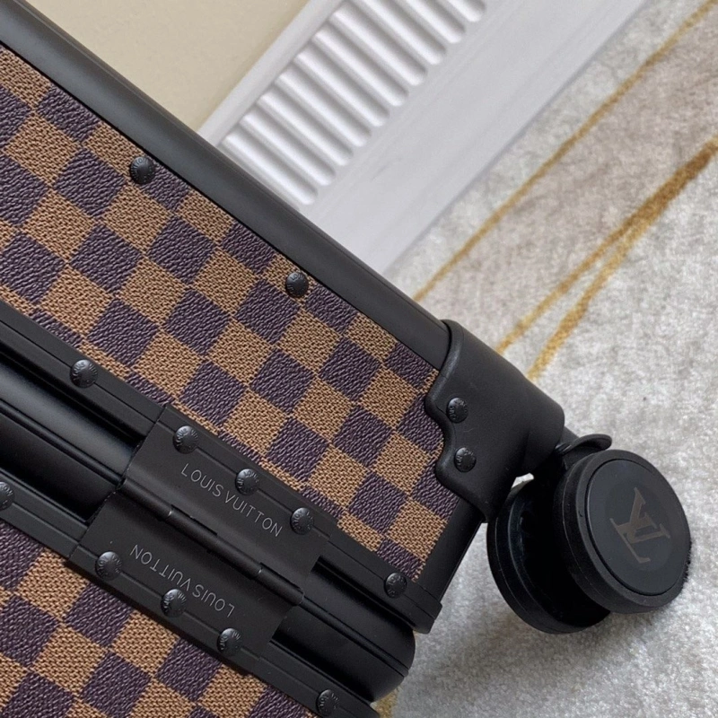 LV Suitcase 4461-0007