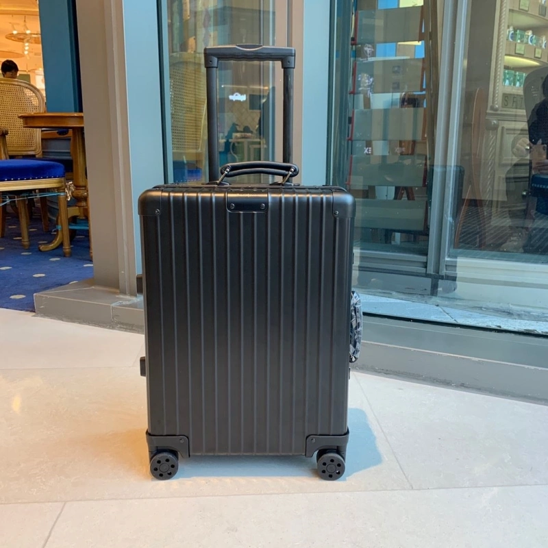 R1m0wa suitcase 4461-0042