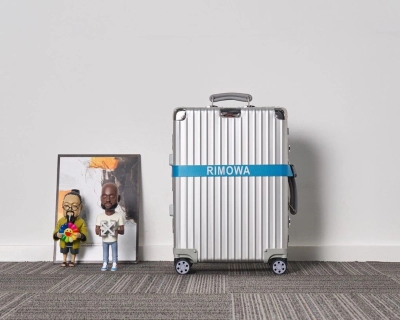 R1m0wa suitcase 4461-0051