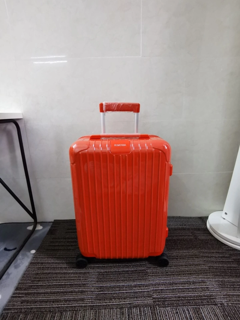 R1m0wa suitcase 4461-0072