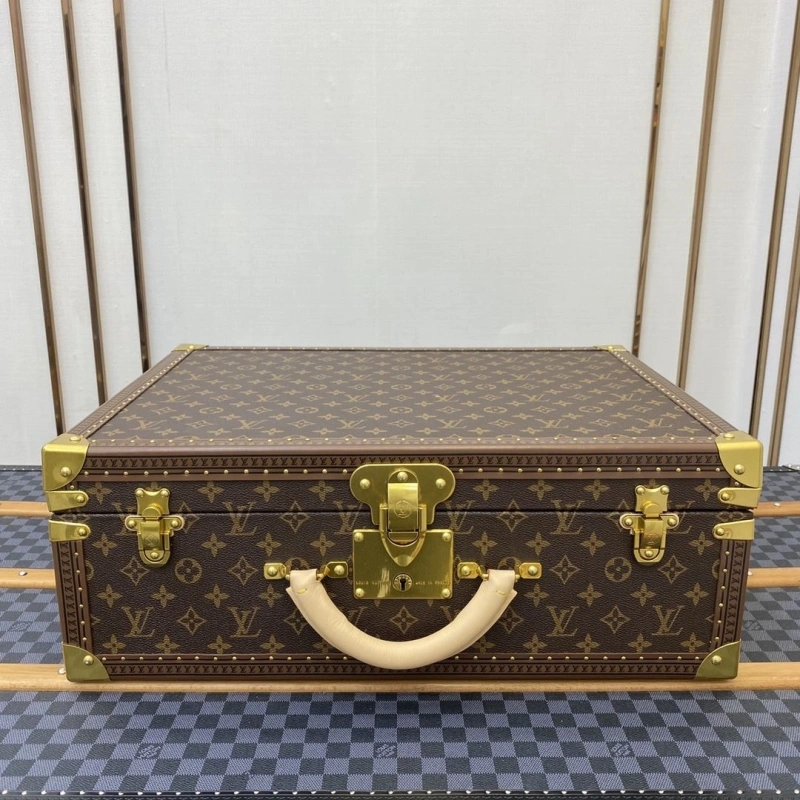 LV Suitcase 4461-0139