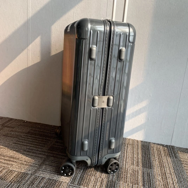 R1m0wa suitcase 4461-0286