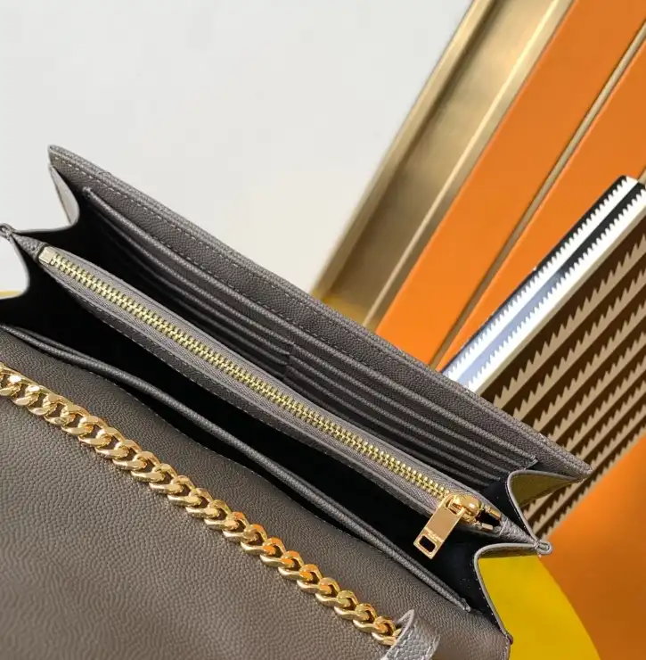 Gvc*1 satchel bags 4837a-0007