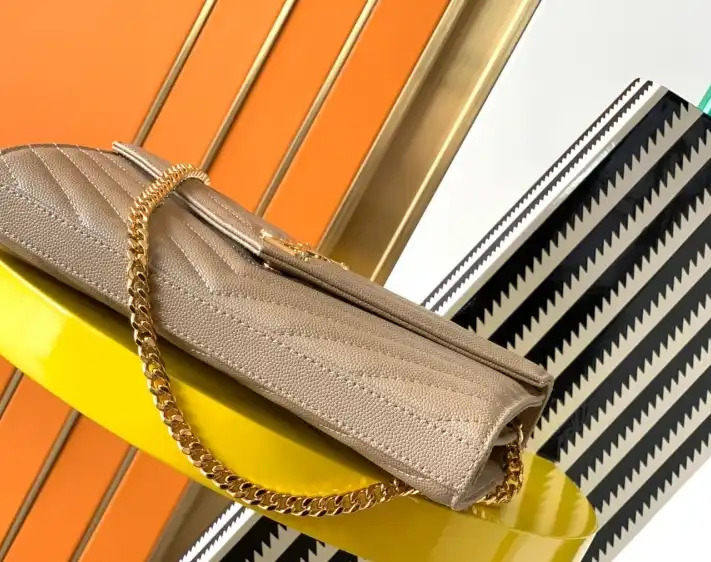 Gvc*1 satchel bags 4837a-0012