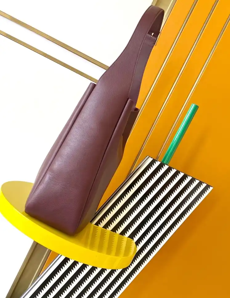 Gvc*1 top handle bags 4837a-0034