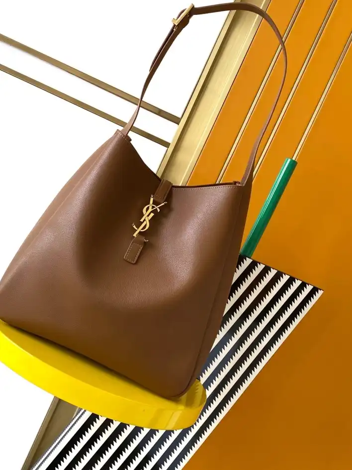 Gvc*1 top handle bags 4837a-0043