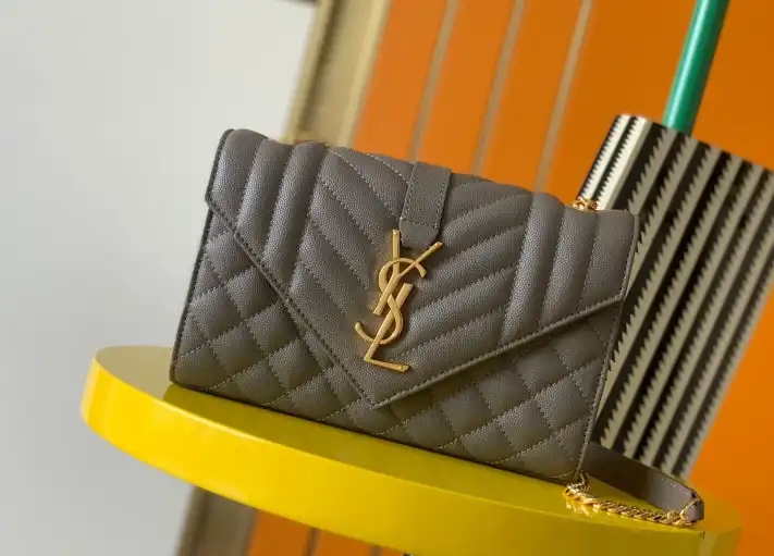 Gvc*1 satchel bags 4837a-0046