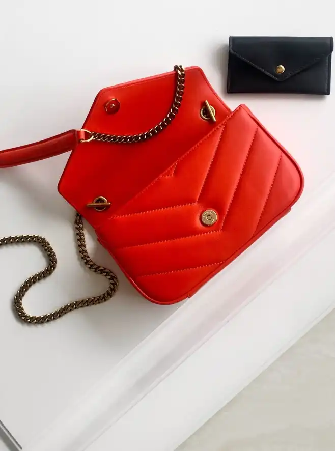 Gvc*1 satchel bags 4837a-0071
